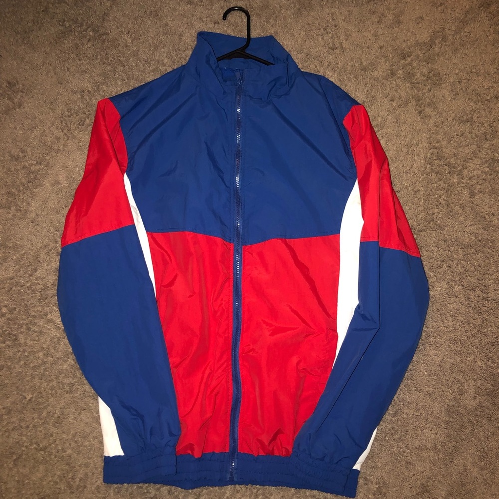 BOMBER JACKET